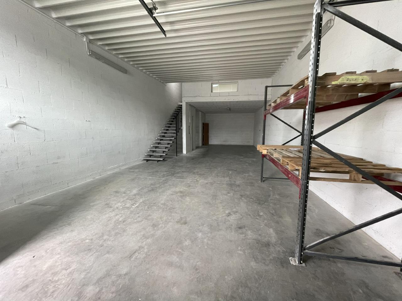 Local d'activité Vénissieux 160m² Location local d'activité Vénissieux Rhône OLACT2311751 8
